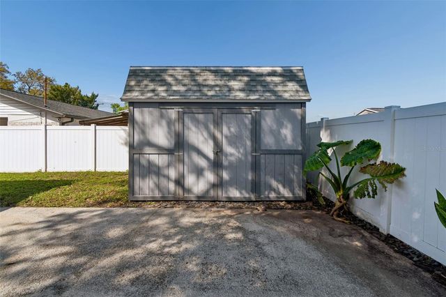 6705 RALSTON BEACH CIRCLE, Tampa, FL 33614