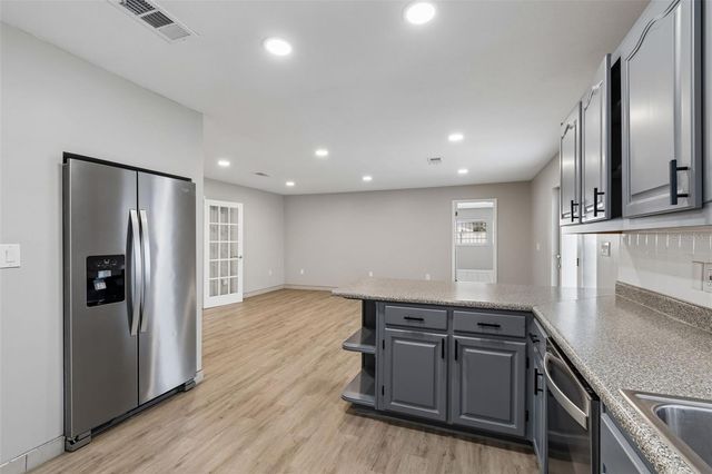 6705 RALSTON BEACH CIRCLE, Tampa, FL 33614