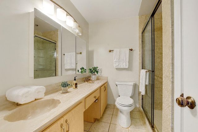 3100 NE 48th St 907, Fort Lauderdale, FL 33308