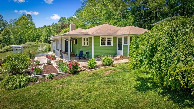 1211 Scenic Drive, Blue Ridge, GA 30513