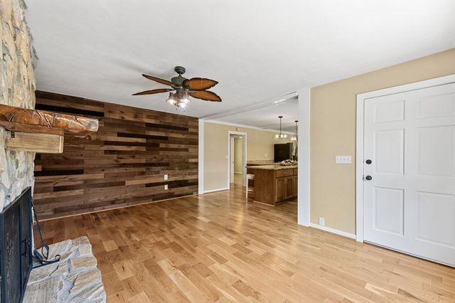 1211 Scenic Drive, Blue Ridge, GA 30513