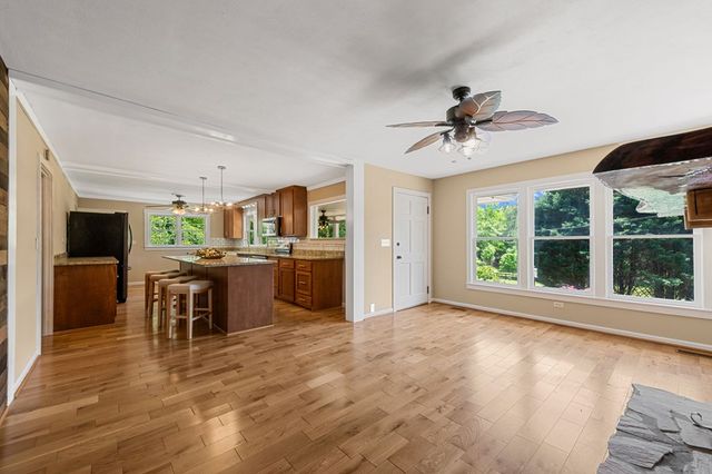 1211 Scenic Drive, Blue Ridge, GA 30513