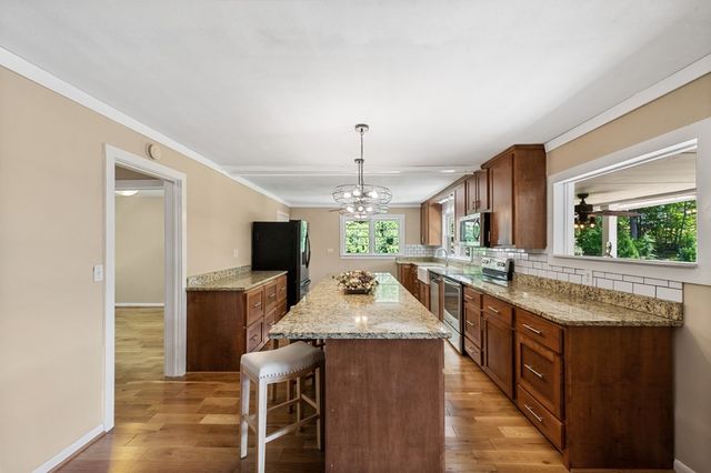 1211 Scenic Drive, Blue Ridge, GA 30513