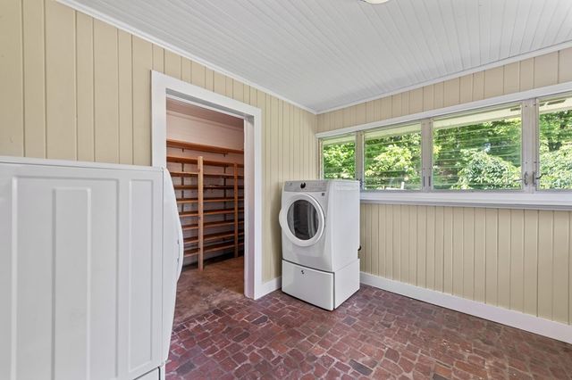 1211 Scenic Drive, Blue Ridge, GA 30513