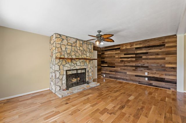 1211 Scenic Drive, Blue Ridge, GA 30513