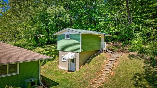 1211 Scenic Drive, Blue Ridge, GA 30513