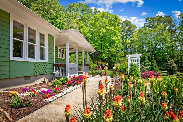 1211 Scenic Drive, Blue Ridge, GA 30513