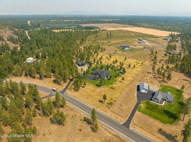 23908 N Citadel Rd, Rathdrum, ID 83858