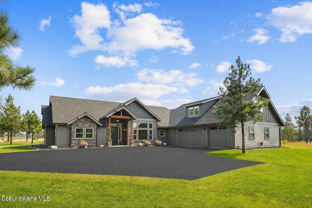 23908 N Citadel Rd, Rathdrum, ID 83858