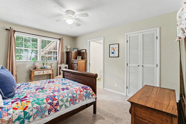 1296 Lawrence Ln, Springfield, TN 37172