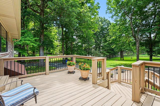 1296 Lawrence Ln, Springfield, TN 37172
