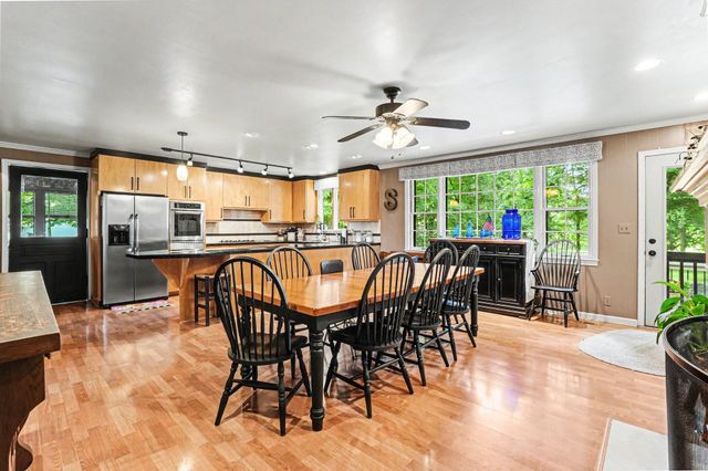 1296 Lawrence Ln, Springfield, TN 37172