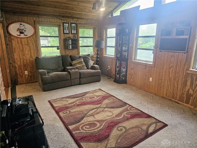 531 Burgess Avenue, Dayton, OH 45415