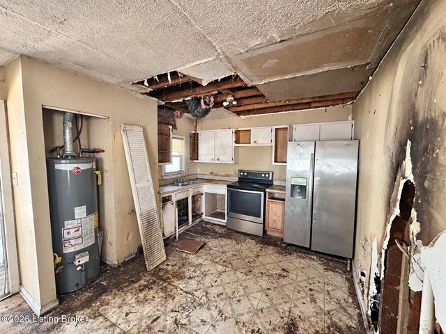 2723 Saint Xavier St, Louisville, KY 40212