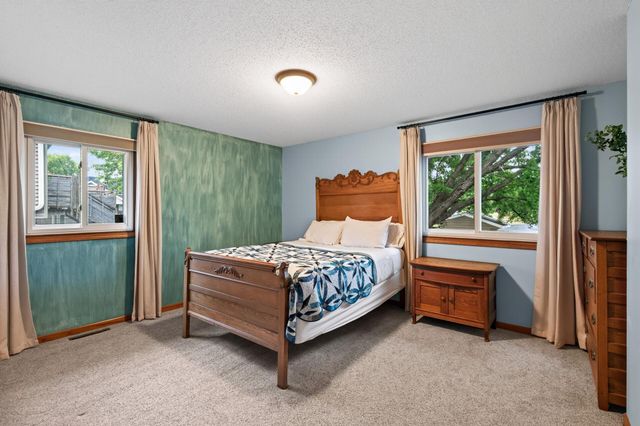 5144 W 143rd Street, Savage, MN 55378