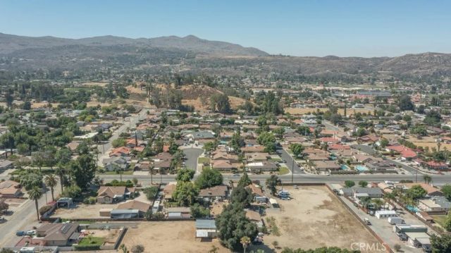 41940 Whittier, Hemet, CA 92544