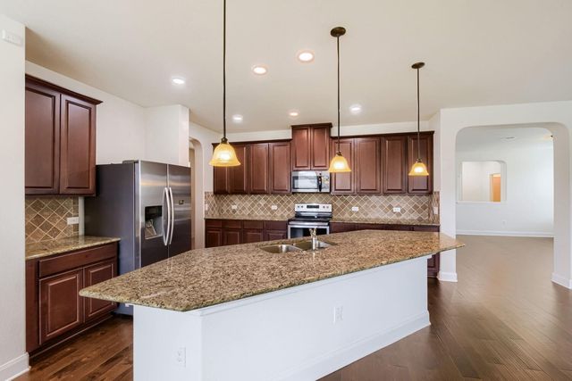 7632 Knockfin DR, Austin, TX 78744