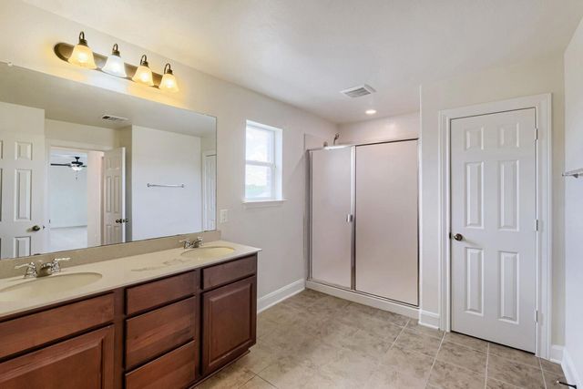 7632 Knockfin DR, Austin, TX 78744