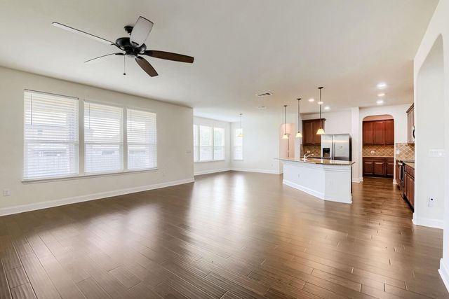 7632 Knockfin DR, Austin, TX 78744