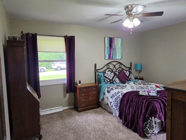 27853 Burmax Park, Dowagiac, MI 49047