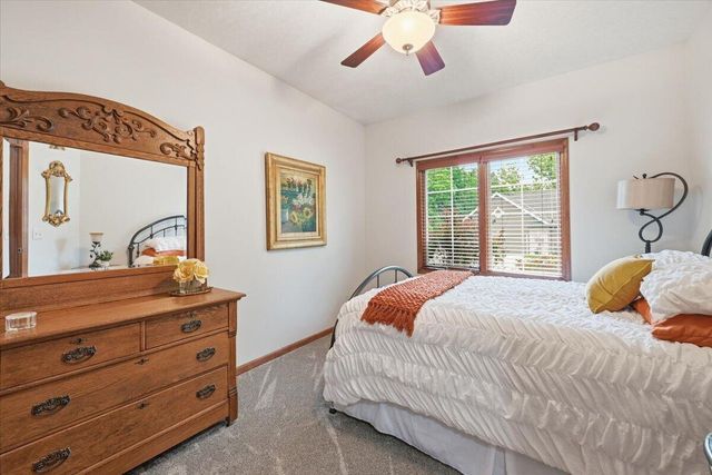 1518 SKYLINE Drive, Council Bluffs, IA 51503