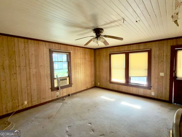 4558 Martha Berry Highway NE, Rome, GA 30165