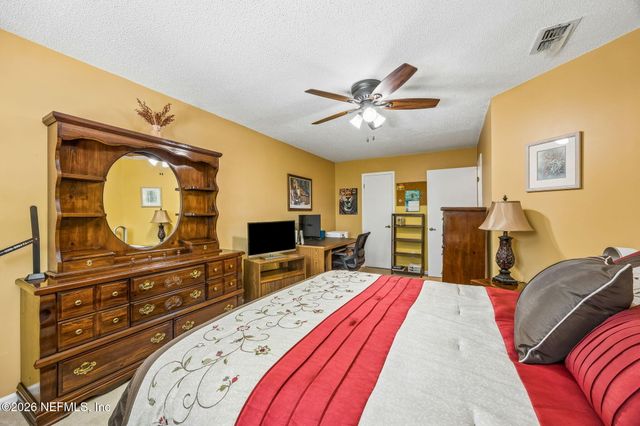4071 LAURELWOOD Drive, Jacksonville, FL 32257