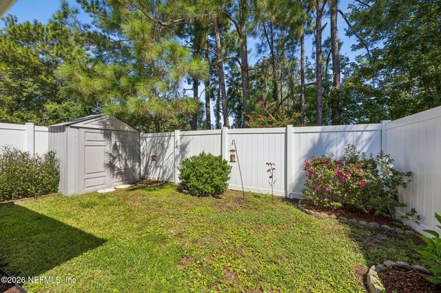 4071 LAURELWOOD Drive, Jacksonville, FL 32257