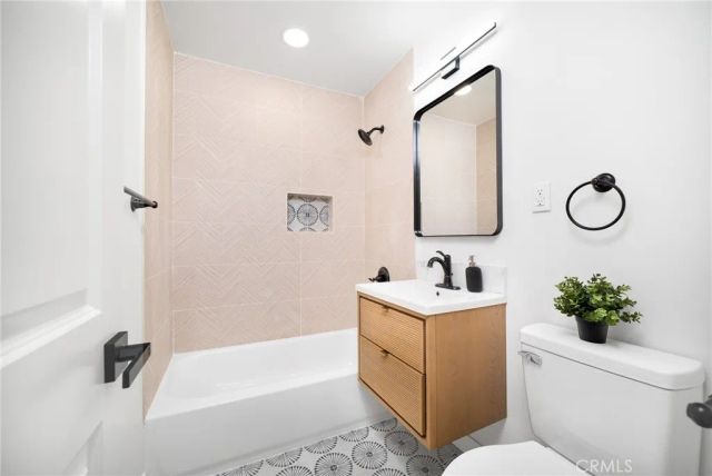 5896 Honduras, Buena Park, CA 90620