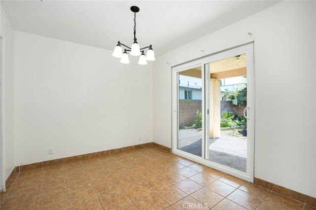 11925 Truro Avenue, Hawthorne, CA 90250