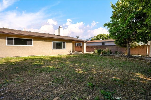 11925 Truro Avenue, Hawthorne, CA 90250
