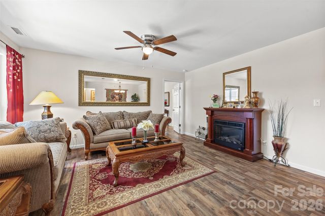 208 Victoria Circle, York, SC 29745
