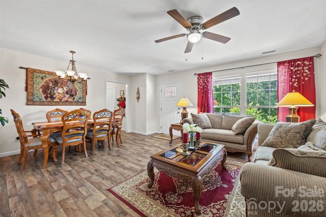 208 Victoria Circle, York, SC 29745