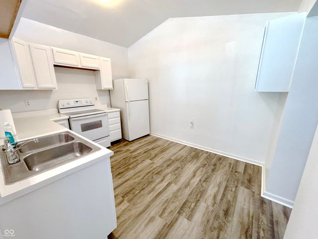 10954 Cape Coral Lane, Indianapolis, IN 46229