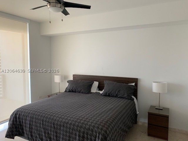 88 SW 7th St 3805, Miami, FL 33130
