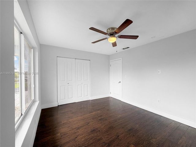 6331 SW 35th St, Miramar, FL 33023