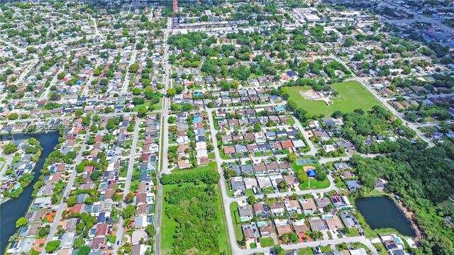 6331 SW 35th St, Miramar, FL 33023