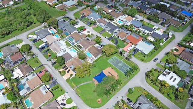 6331 SW 35th St, Miramar, FL 33023