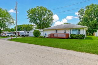 412 W STONE ST, Sturgeon, MO 65284