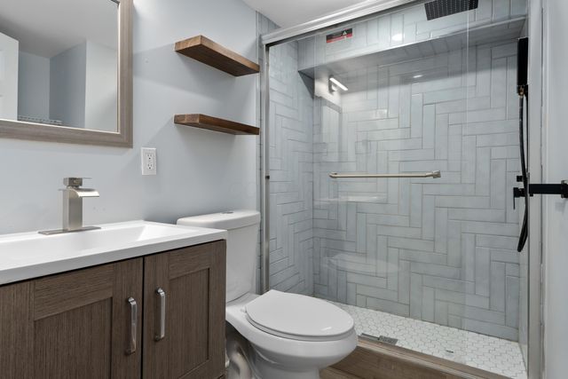 1472 S Champion Avenue, Columbus, OH 43207