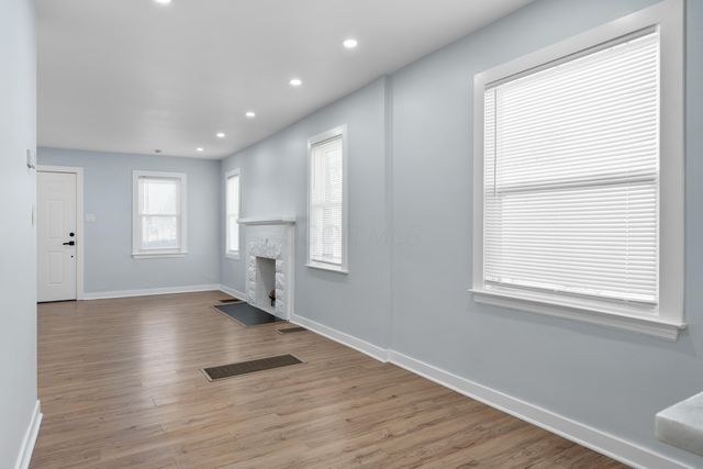 1472 S Champion Avenue, Columbus, OH 43207