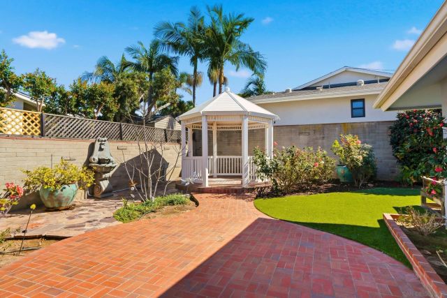 6110 Romany Dr, San Diego, CA 92120