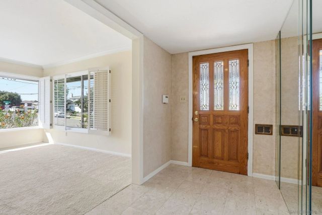 6110 Romany Dr, San Diego, CA 92120