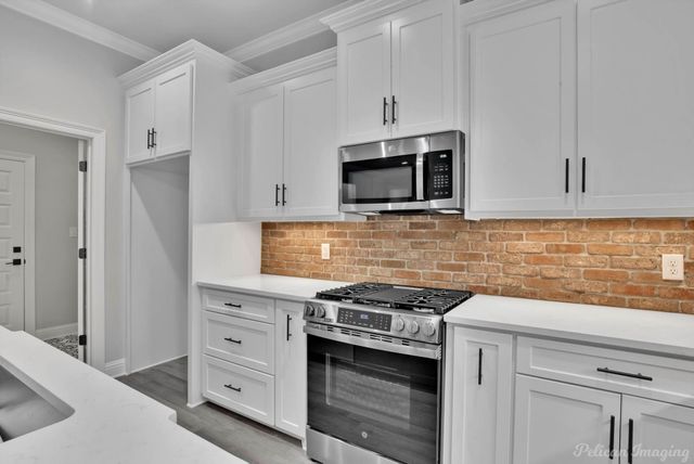 8142 MYRTLEWOOD Drive, Greenwood, LA 71033