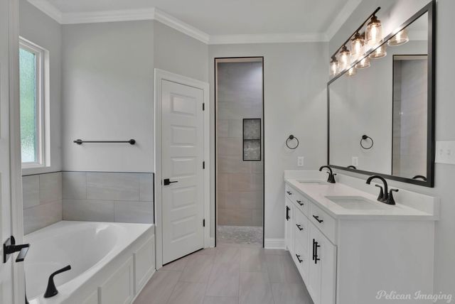 8142 MYRTLEWOOD Drive, Greenwood, LA 71033