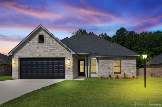 8142 MYRTLEWOOD Drive, Greenwood, LA 71033