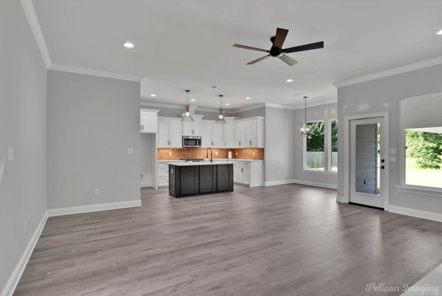 8142 MYRTLEWOOD Drive, Greenwood, LA 71033