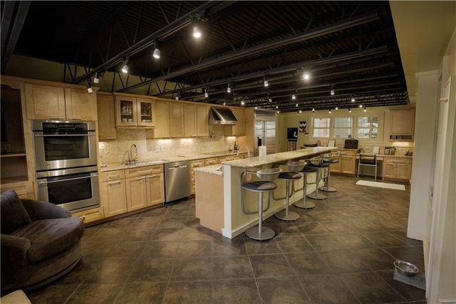 401 Quarry Road, Russellville, AR 72802