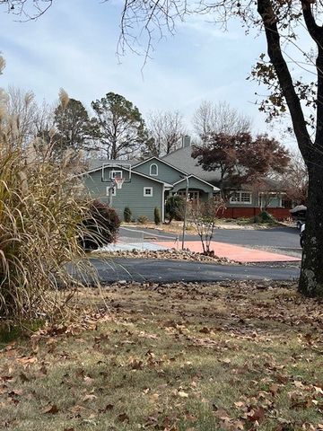 401 Quarry Road, Russellville, AR 72802