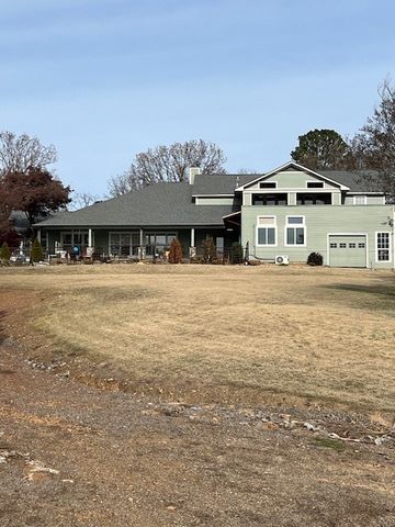 401 Quarry Road, Russellville, AR 72802